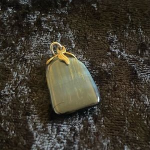 Native American Black Onyx pendant